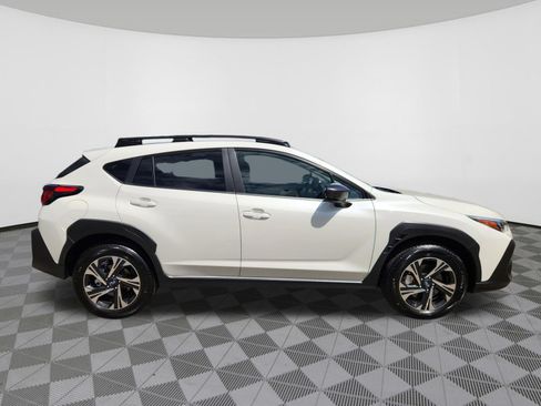 Used 2025 Subaru Crosstrek 2.5i Premium w/ Crosstrek Mirror Package AWD/4WD image 6