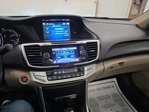 Used 2013 Honda Accord EX-L image 17