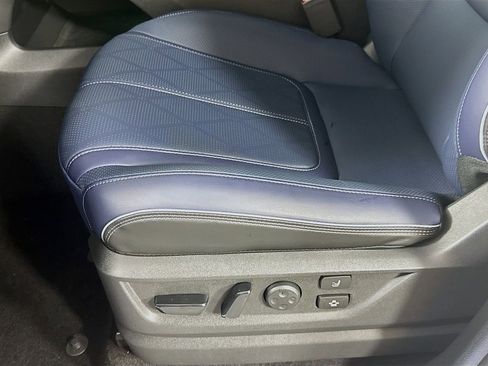 New 2026 INFINITI QX80 4WD w/ Sport Exterior Package image 23