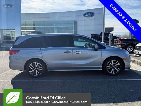 Used 2018 Honda Odyssey Elite image 4