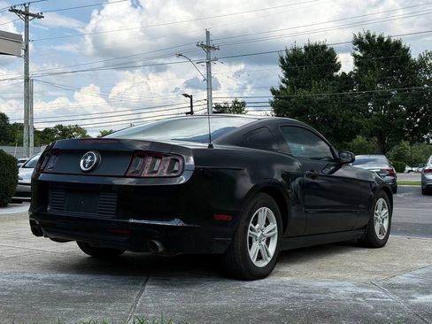 Used 2014 Ford Mustang Coupe RWD image 6