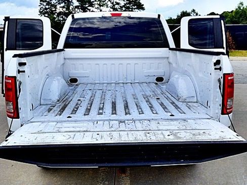 Used 2017 Ford F150 XL w/ Equipment Group 101A Mid image 21