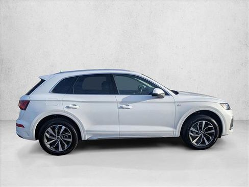 Used 2024 Audi Q5 2.0T Premium Plus image 4