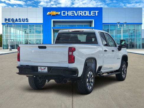 New 2026 Chevrolet Silverado 2500 Custom w/ Custom Value Package image 5