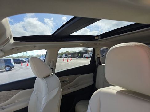 Certified 2023 Nissan Murano SL w/ SL Moonroof Package image 5