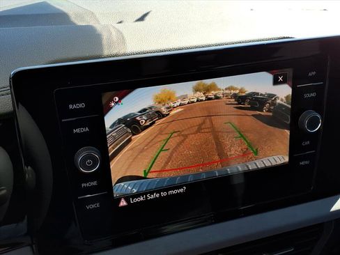 New 2026 Volkswagen Jetta SE image 17