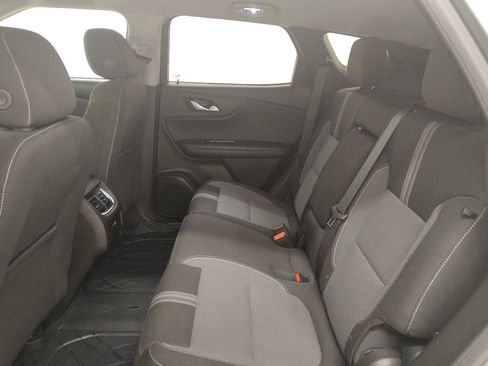 Used 2024 Chevrolet Blazer LT w/ Convenience Package FWD image 18