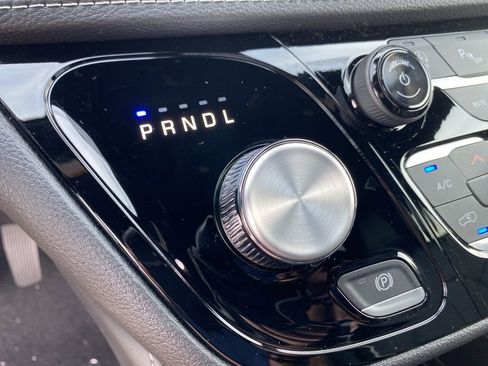 New 2026 Chrysler Pacifica Limited w/ S Appearance Package image 41