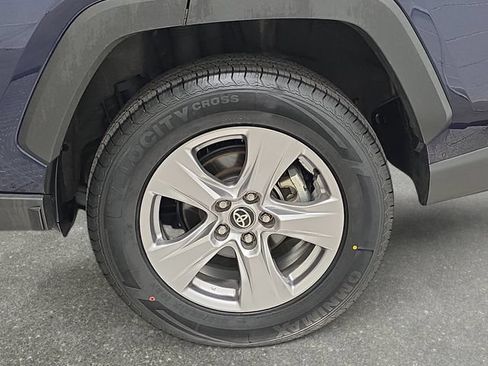 Certified 2025 Toyota RAV4 XLE AWD/4WD image 29