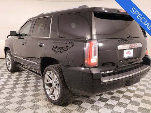 Used 2018 GMC Yukon Denali w/ Denali Ultimate Package AWD/4WD image 27