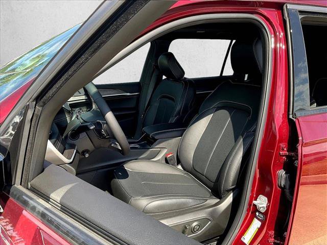 New 2026 Jeep Grand Cherokee L Limited AWD/4WD image 11