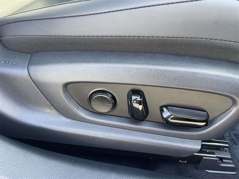 Used 2024 Lexus ES 350 w/ Premium Package image 28