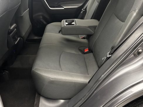 Used 2023 Toyota RAV4 LE AWD/4WD image 32