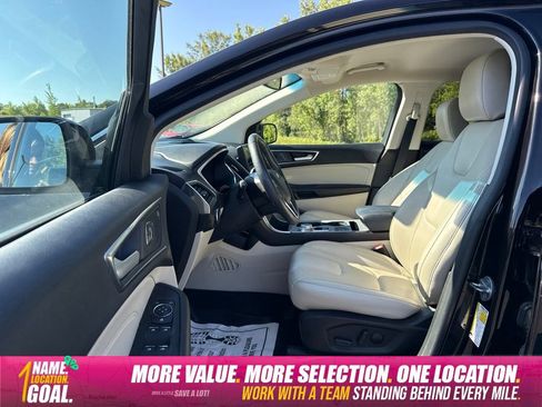 Used 2021 Ford Edge Titanium AWD/4WD image 15