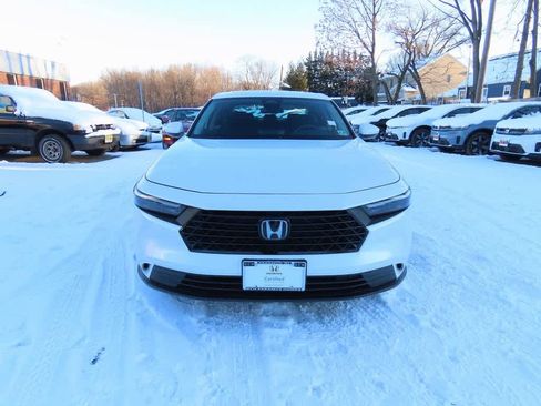 Certified 2023 Honda Accord EX image 6