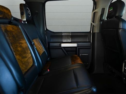 Used 2018 Ford F250 Lariat w/ Lariat Ultimate Package image 27