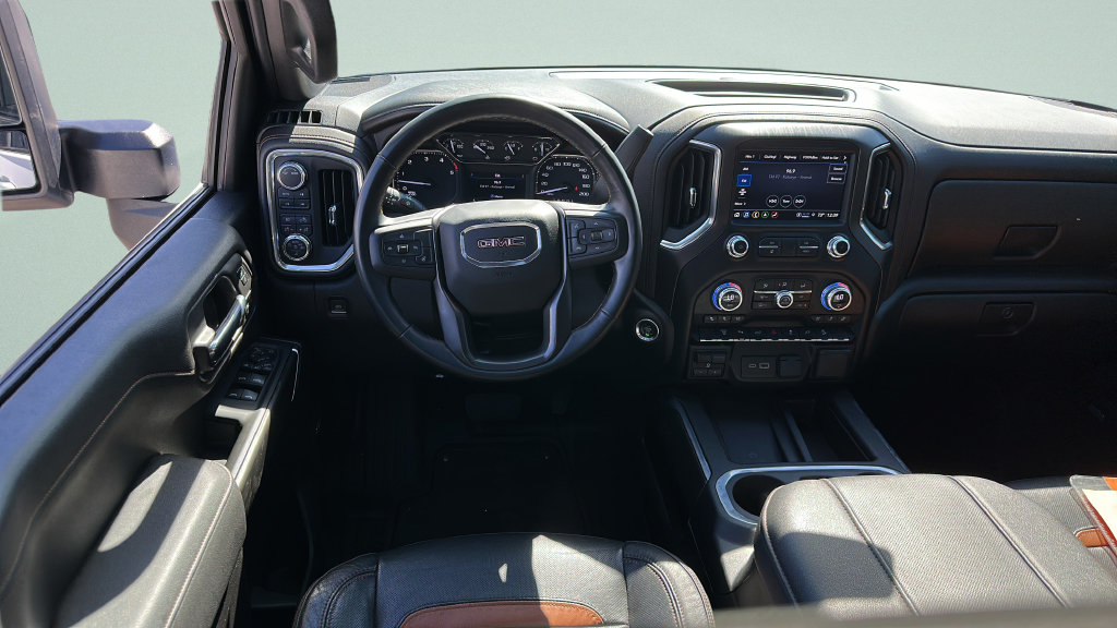 Used 2023 GMC Sierra 2500 AT4 w/ AT4 Preferred Package AWD/4WD image 14
