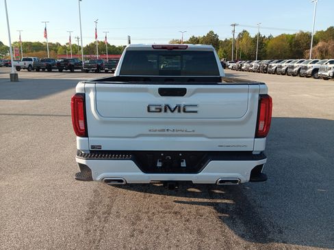 New 2026 GMC Sierra 1500 Denali Ultimate image 4