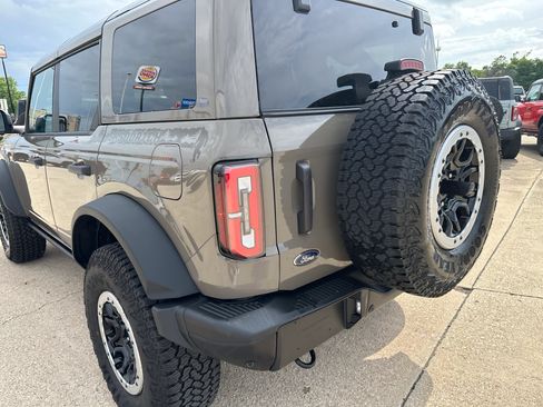 Used 2025 Ford Bronco Badlands AWD/4WD image 6