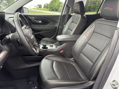 Used 2024 GMC Terrain AT4 w/ LPO, Floor Liner Package AWD/4WD image 3