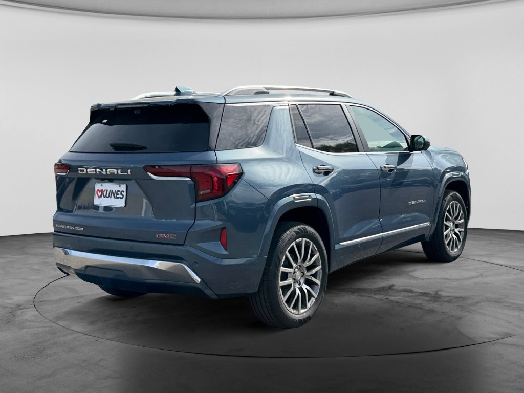 New 2027 GMC Terrain Denali AWD/4WD image 8