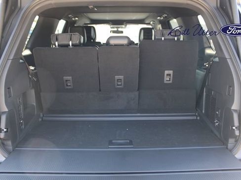 New 2027 Ford Expedition Platinum w/ Stealth Appearance Package RWD image 6
