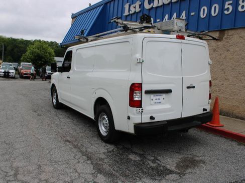 Used 2018 Nissan NV 3500 S RWD image 4