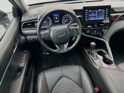 Used 2023 Toyota Camry SE image 21