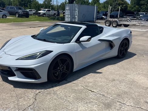 Used 2020 Chevrolet Corvette Stingray Preferred Cpe w/ 2LT Preferred Equipment Group RWD image 2