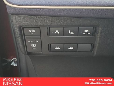 New 2026 Nissan Leaf Platinum+ w/ Cargo Package (Platinum+) image 15