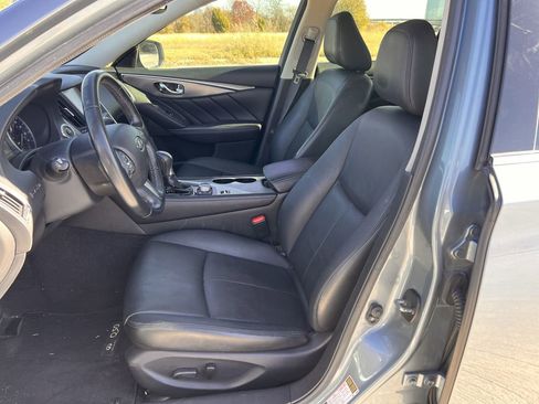 Used 2017 INFINITI Q50 Signature Edition w/ Cargo Package (L95) image 24