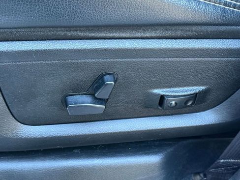 Used 2019 RAM 3500 Laramie image 13