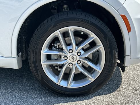 Used 2023 Dodge Durango GT image 12