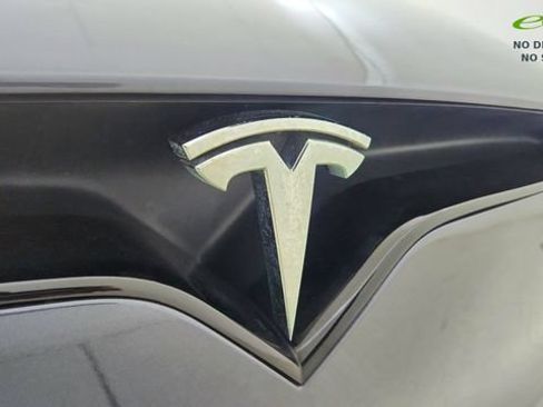 Used 2022 Tesla Model X AWD/4WD image 16