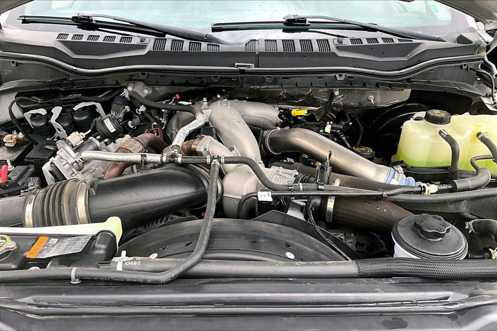 Used 2022 Ford F250 Lariat AWD/4WD image 10