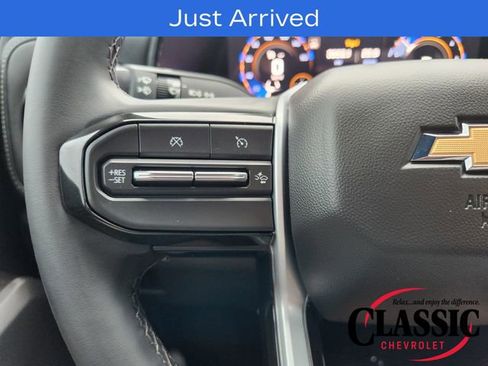 Used 2024 Chevrolet Colorado LT w/ LT Convenience Package II AWD/4WD image 37