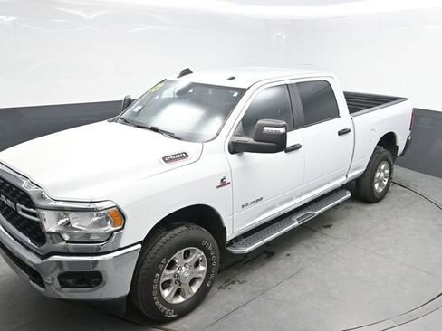 Used 2023 RAM 2500 Big Horn w/ Level 1 Equipment Group AWD/4WD image 26