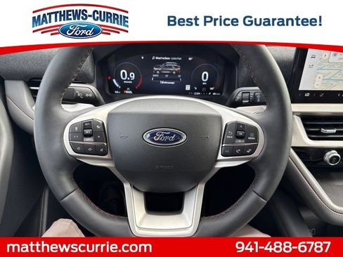 New 2026 Ford Explorer Active RWD image 18