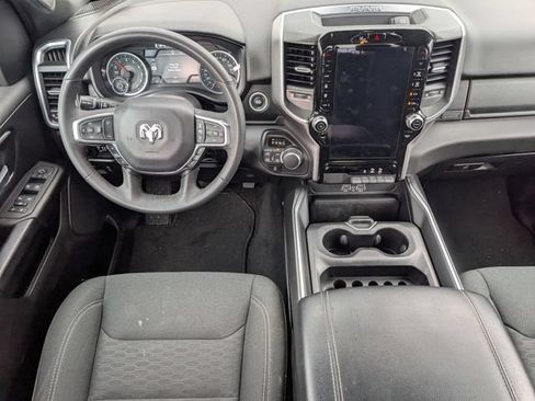 Used 2025 RAM 1500 Big Horn AWD/4WD image 6