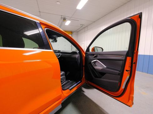 Used 2025 Audi Q3 2.0T Premium image 15