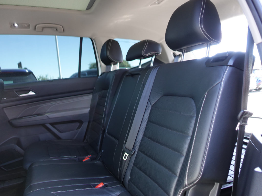 Used 2022 Volkswagen Atlas SEL Premium AWD/4WD image 24