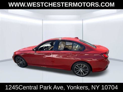 Used 2022 BMW 330i xDrive Sedan w/ Convenience Package AWD/4WD image 4