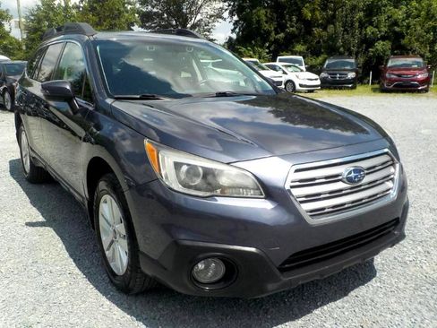 Used 2016 Subaru Outback 2.5i Premium image 7
