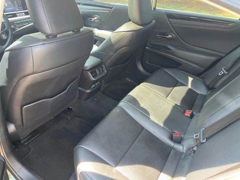 Used 2020 Lexus ES 350 w/ Premium Package image 12