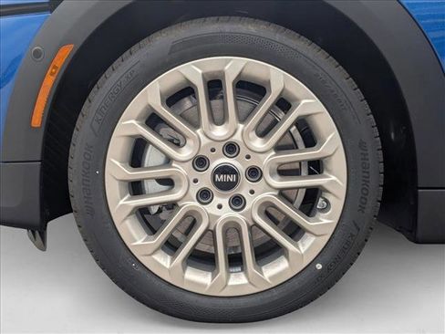 Used 2025 MINI Cooper Convertible image 10