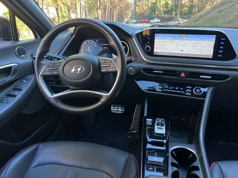 Used 2022 Hyundai Sonata SEL Plus w/ Cargo Package image 18