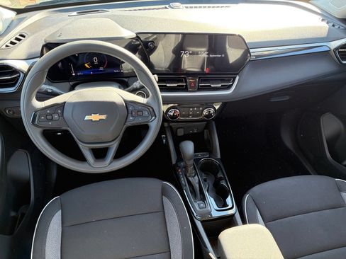 Used 2026 Chevrolet TrailBlazer LT FWD image 13