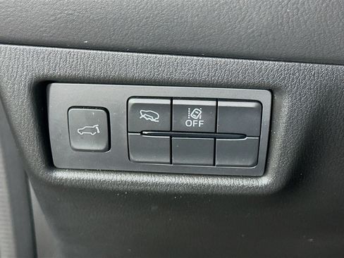 Used 2025 MAZDA CX-5 AWD 2.5 S w/ Preferred Package image 16
