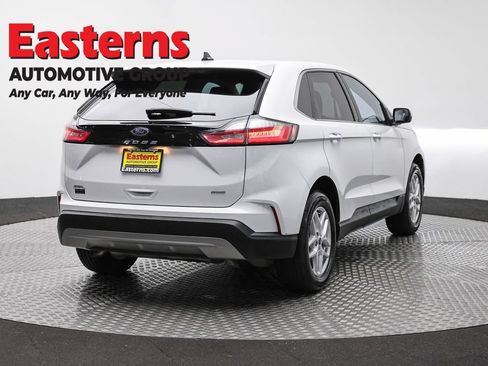 Used 2023 Ford Edge SEL AWD/4WD image 5