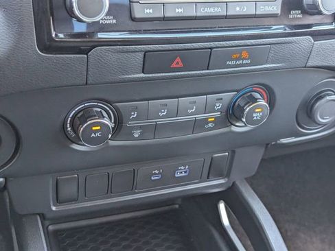 Used 2023 Nissan Frontier SV w/ Tow Package image 28